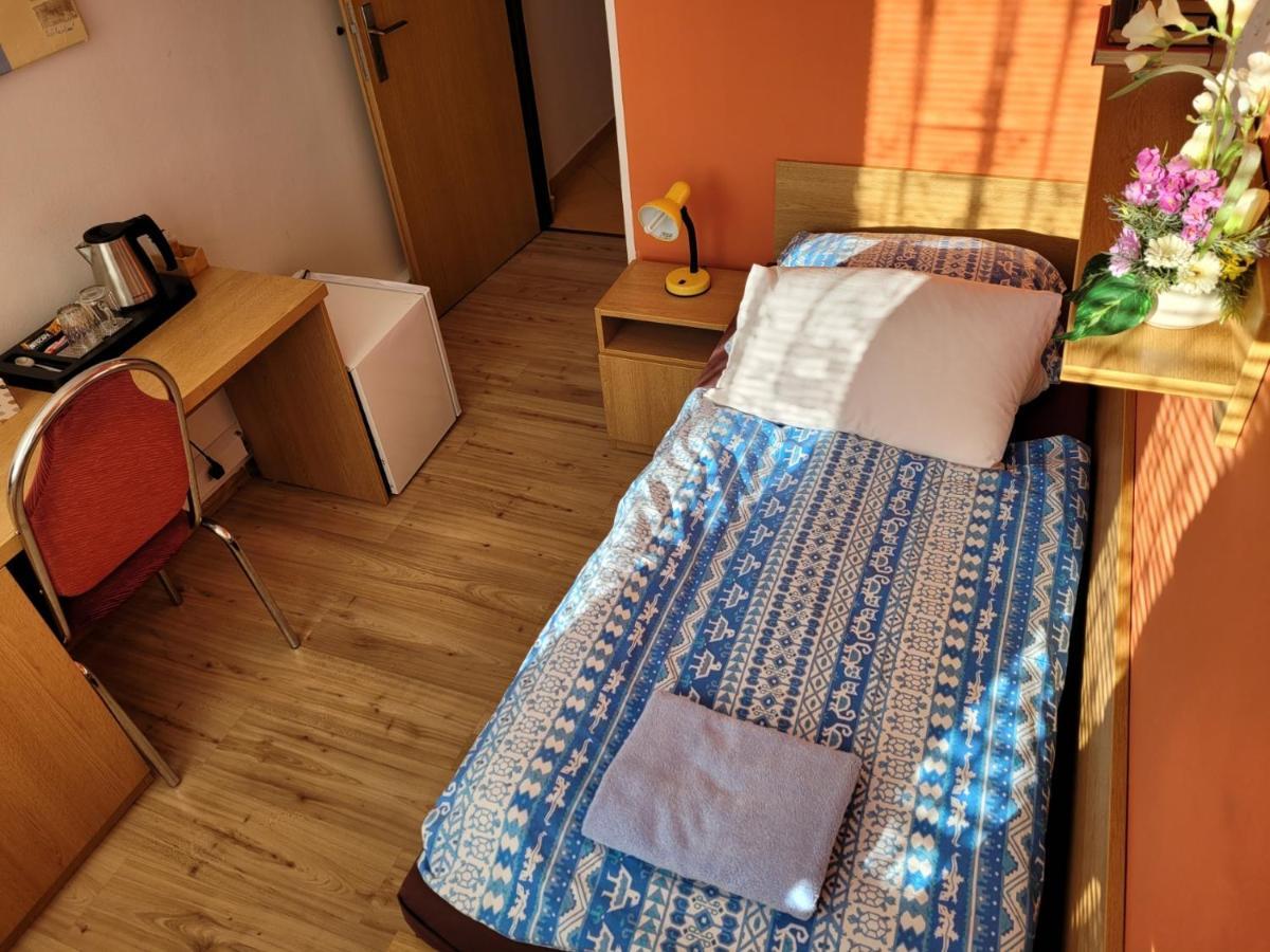 Hotel Gol Prostějov Buitenkant foto