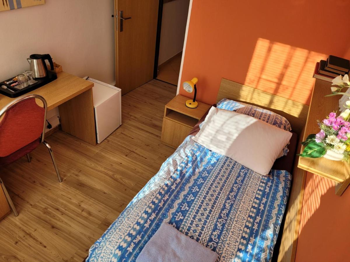 Hotel Gol Prostějov Buitenkant foto