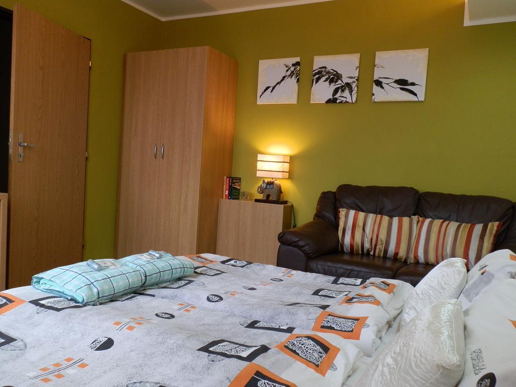 Hotel Gol Prostějov Buitenkant foto